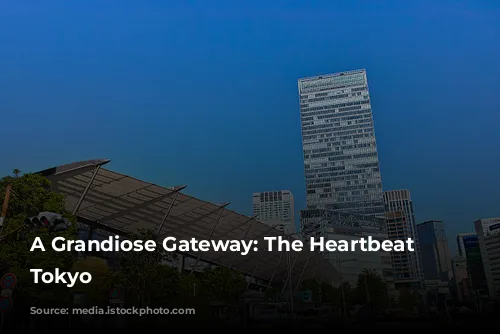 A Grandiose Gateway: The Heartbeat of Tokyo