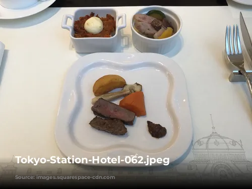 Tokyo-Station-Hotel-062.jpeg