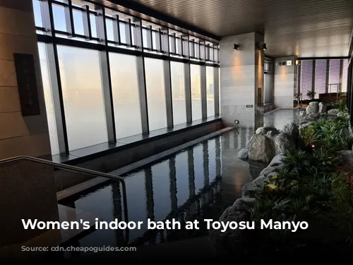 Women's indoor bath at Toyosu Manyo Club