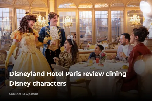 Disneyland Hotel Paris review dining with Disney characters