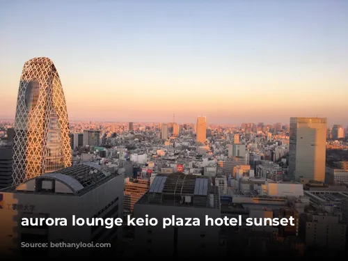 aurora lounge keio plaza hotel sunset view