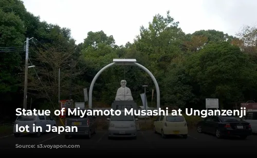 Statue of Miyamoto Musashi at Unganzenji parking lot in Japan