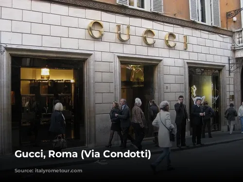 Gucci, Roma (Via Condotti)