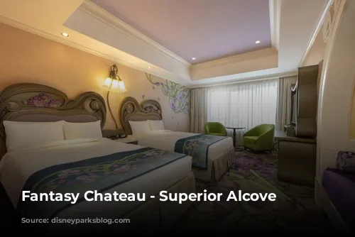 Fantasy Chateau - Superior Alcove Room 